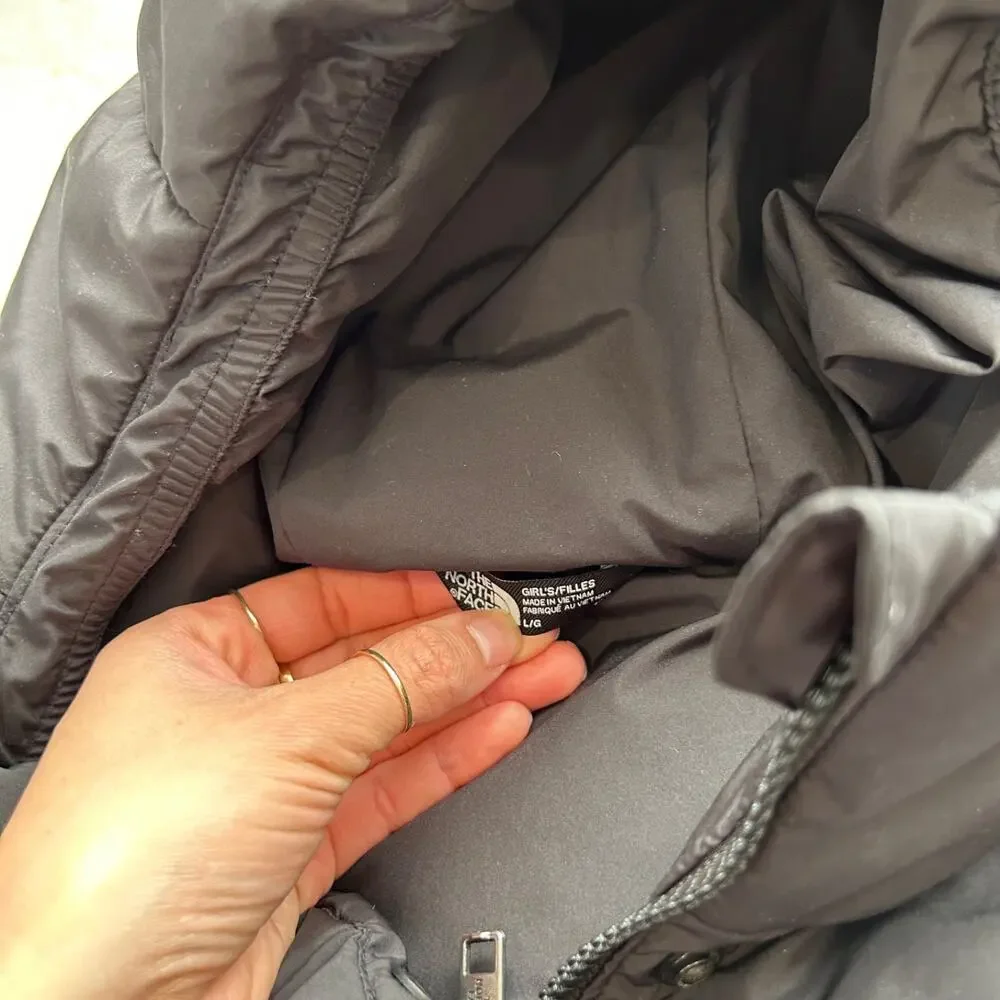 North Face Girls 600 Down Puffer Hooded Black Jacket L Gorpcore Hiking Outdoors